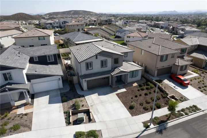 33067 Chartreuse, Winchester, California 92596