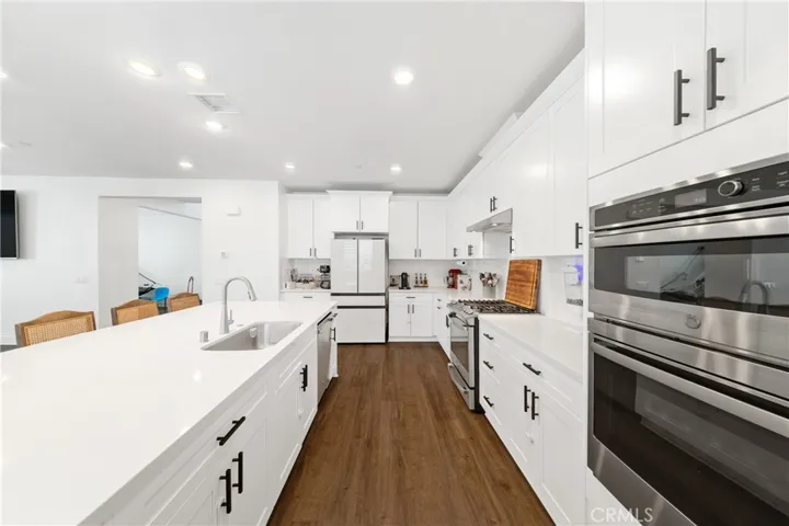 33067 Chartreuse, Winchester, California 92596