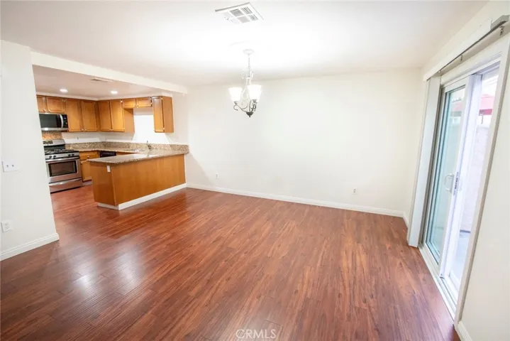 25124 Steinbeck B, Stevenson Ranch, California 91381