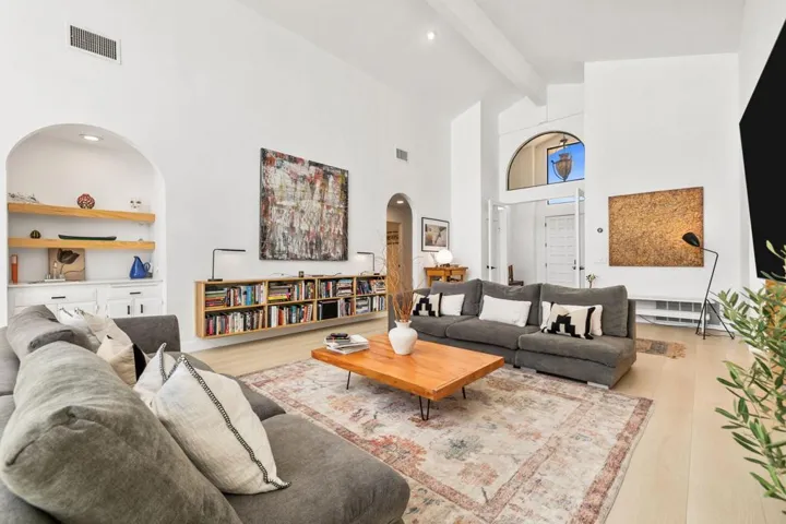 46-web-or-mls-8M4A4646