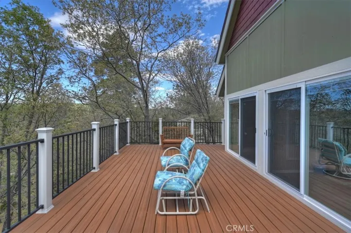Trex deck off the upstairs primary suite