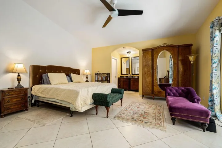 25-web-or-mls-JMJuarez_OPMG_0526_025