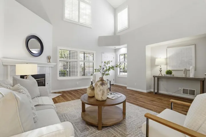 1560 Chihong Drive, San Jose, California 95131