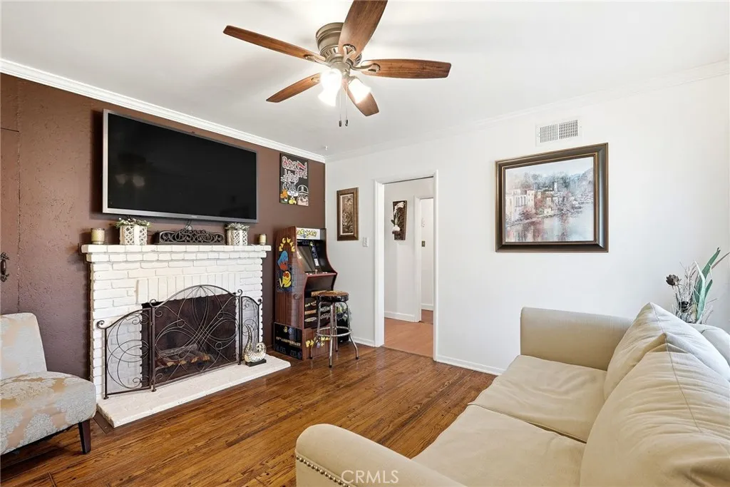Wood burning fireplace