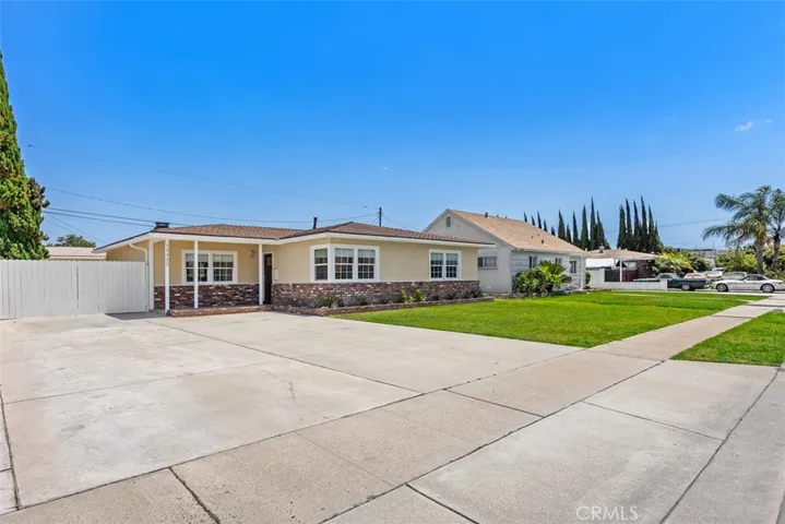 13422 Donegal Drive, Garden Grove, California 92844