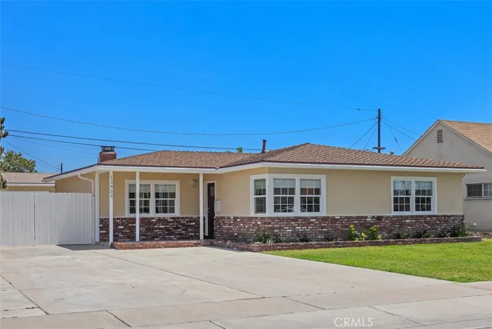 13422 Donegal Drive, Garden Grove, California 92844