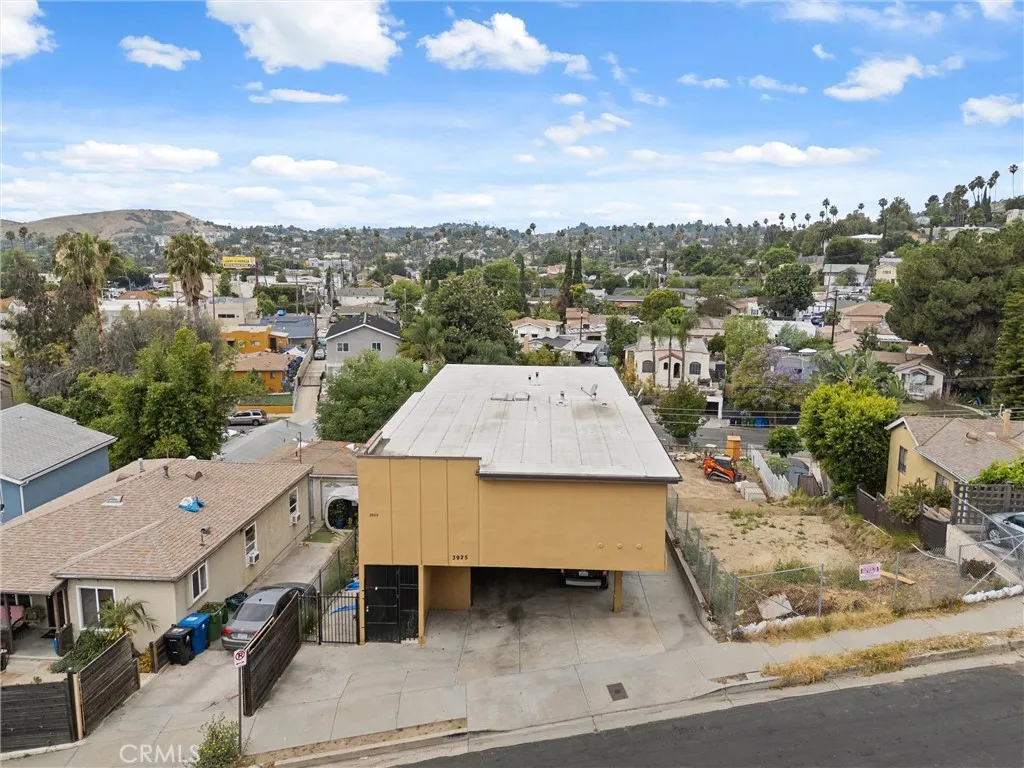 3925 Barrett, Los Angeles, California 90032 — photo 4