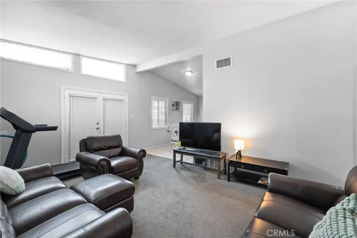 3303 La Rue Street, Jurupa Valley, California 92509