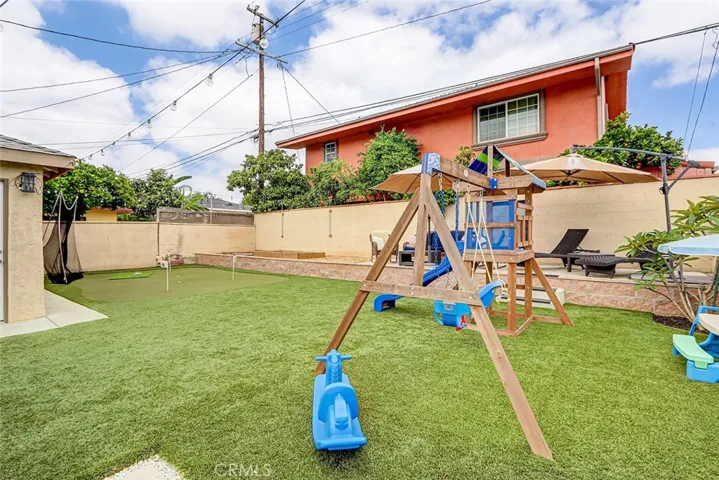 13610 S Ainsworth Street, Gardena, California 90247