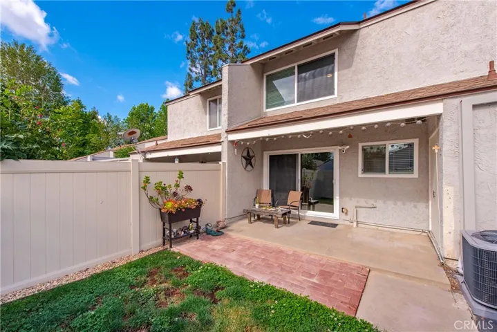 15102 Varsity Street D, Moorpark, California 93021
