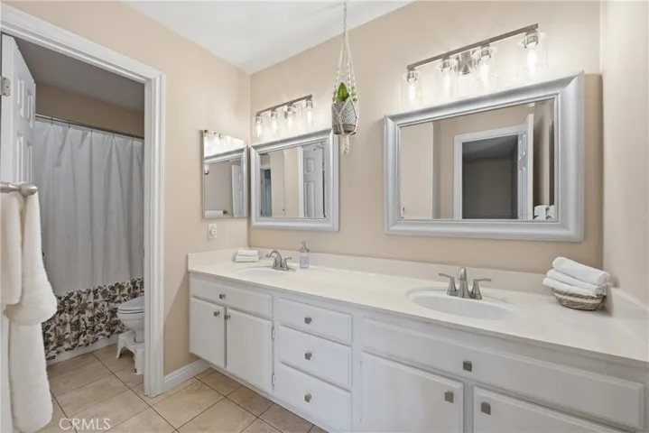 15102 Varsity Street D, Moorpark, California 93021