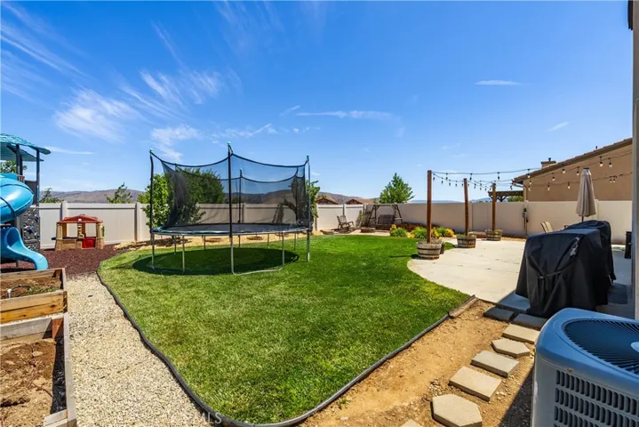 605 W Orchard, Tehachapi, California 93561