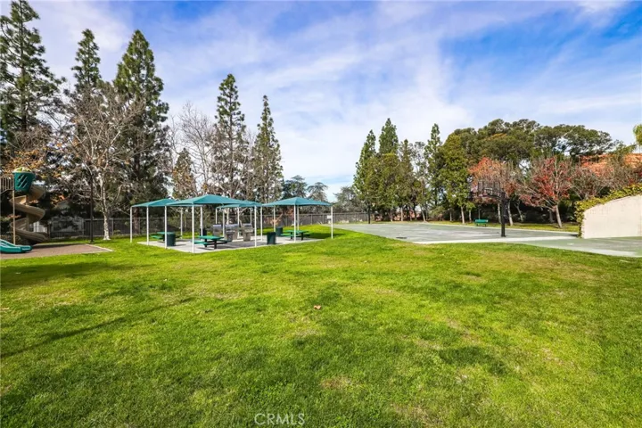 22701 Foxridge, Mission Viejo, California 92692