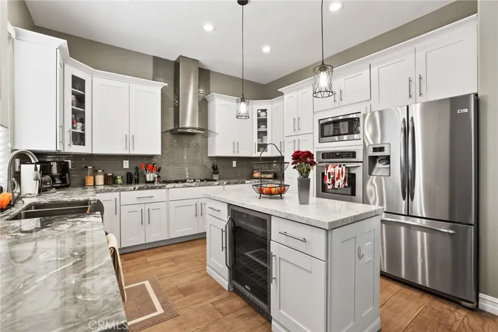 22701 Foxridge, Mission Viejo, California 92692