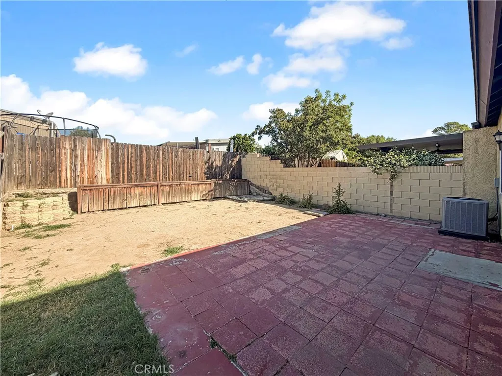 815 Quail, Lake Elsinore, California 92530 — photo 5