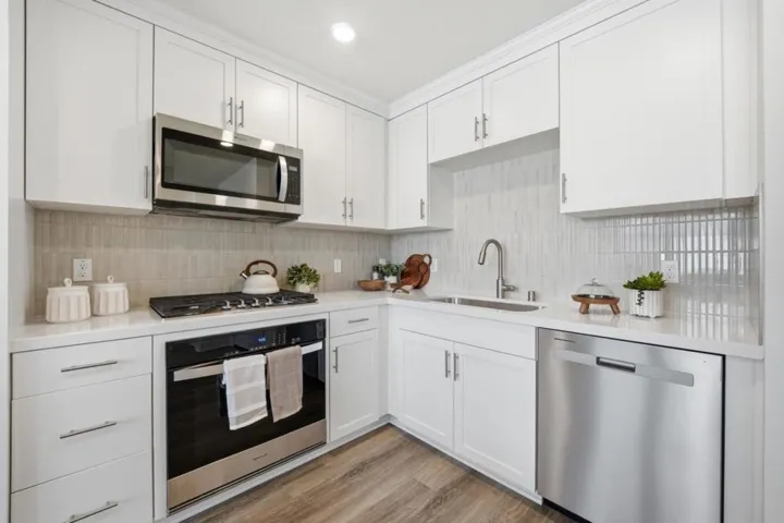 17050 Depot Street 302, Morgan Hill, California 95037