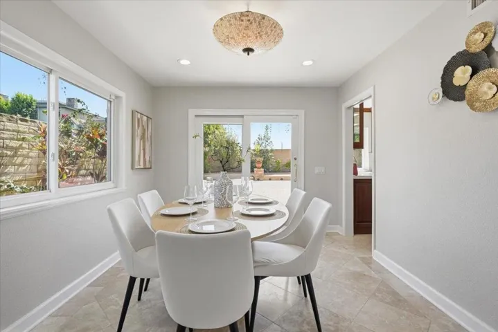 18874 Mount Cimarron Street, Fountain Valley, California 92708