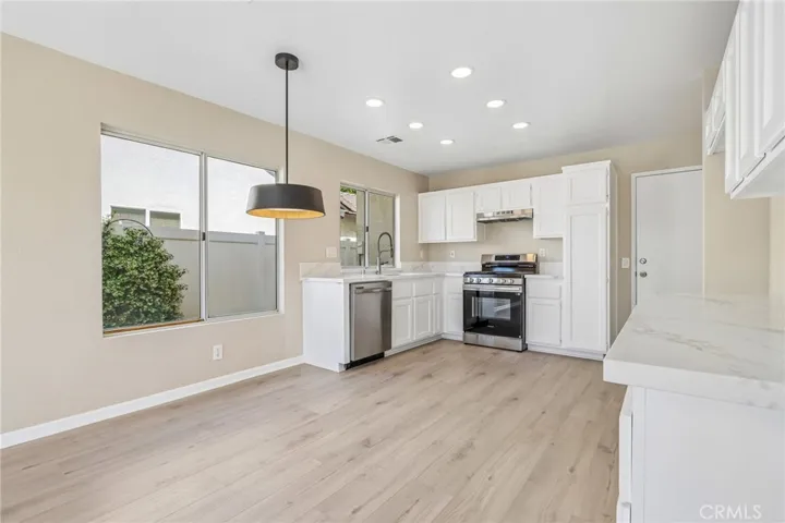 1131 Autumnwood, Perris, California 92571