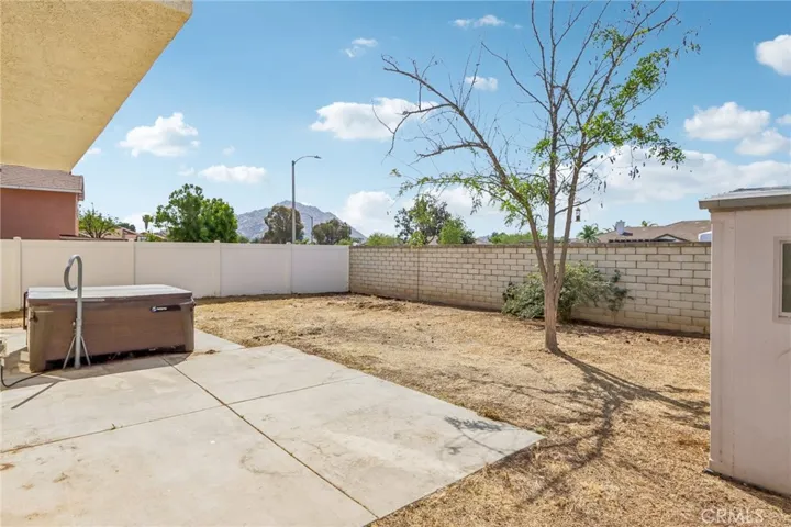 1131 Autumnwood, Perris, California 92571