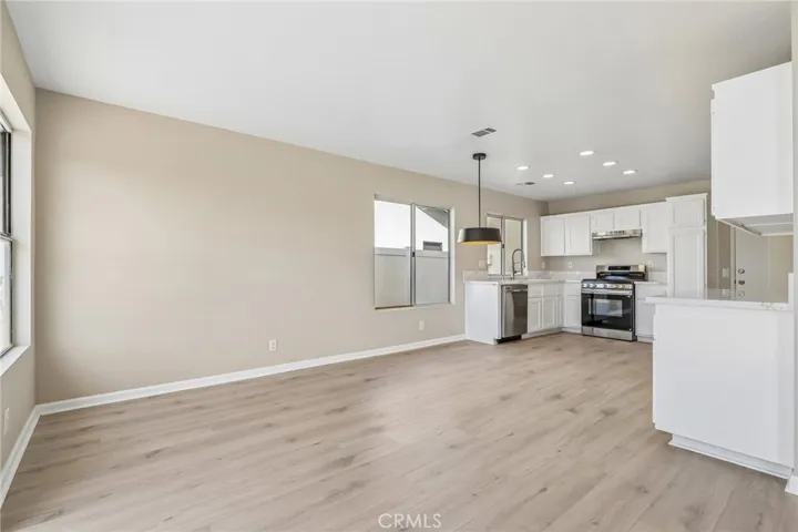 1131 Autumnwood, Perris, California 92571