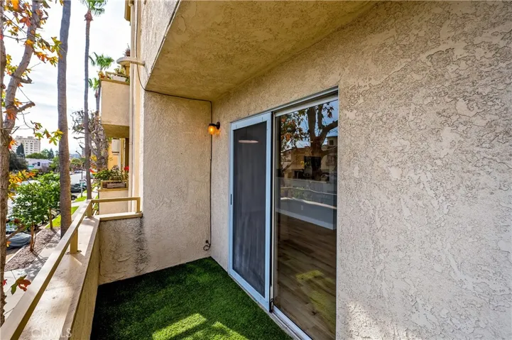 645 Chestnut, Long Beach, California 90802
