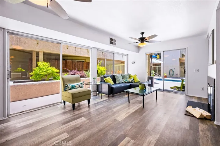 645 Chestnut, Long Beach, California 90802
