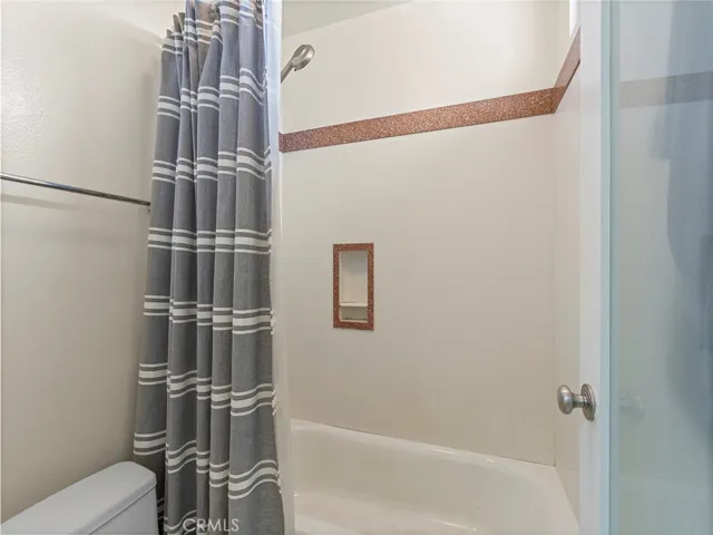 Master tub and shower