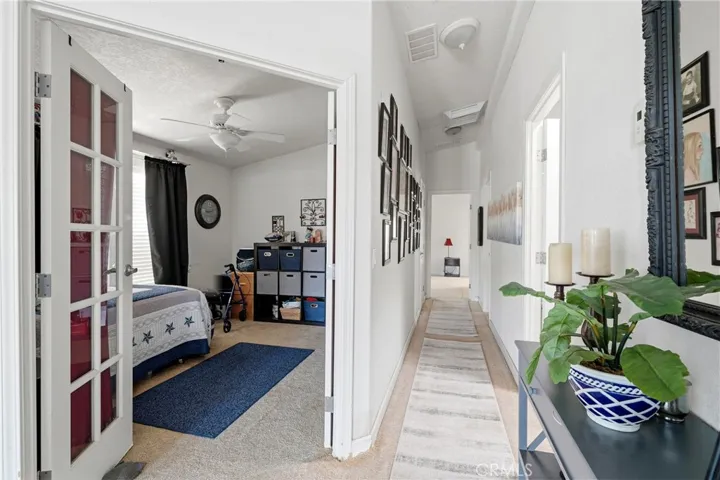 Entry into Bonus room/Office