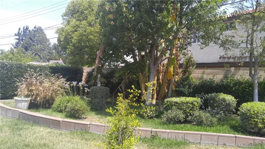 201 E Locust, Orange, California 92867