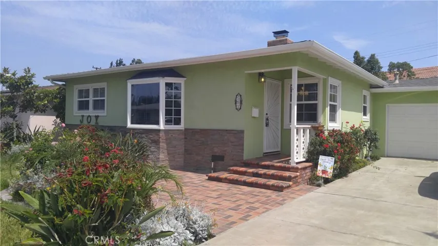 201 E Locust, Orange, California 92867