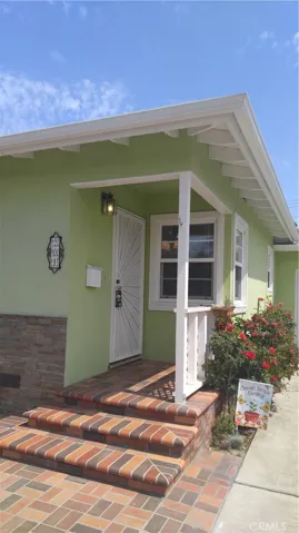 201 E Locust, Orange, California 92867