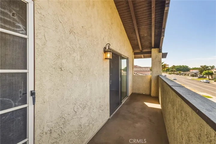 13271 Country Club, Victorville, California 92395