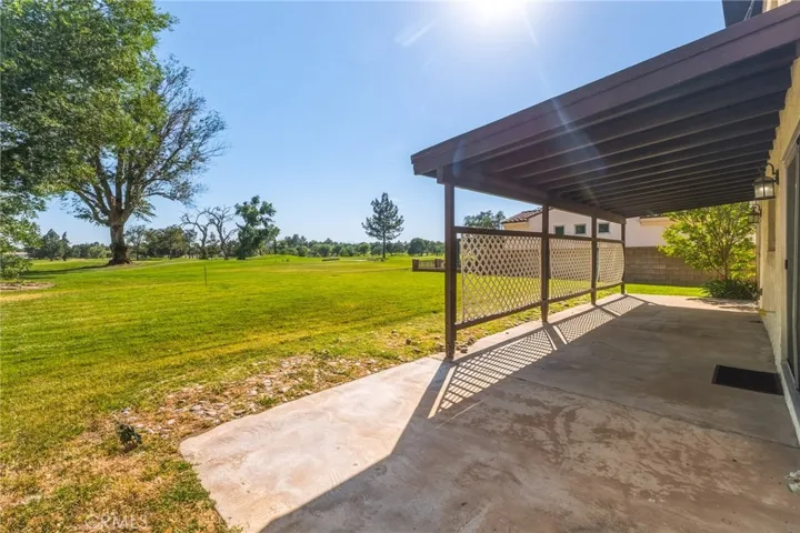 13271 Country Club, Victorville, California 92395