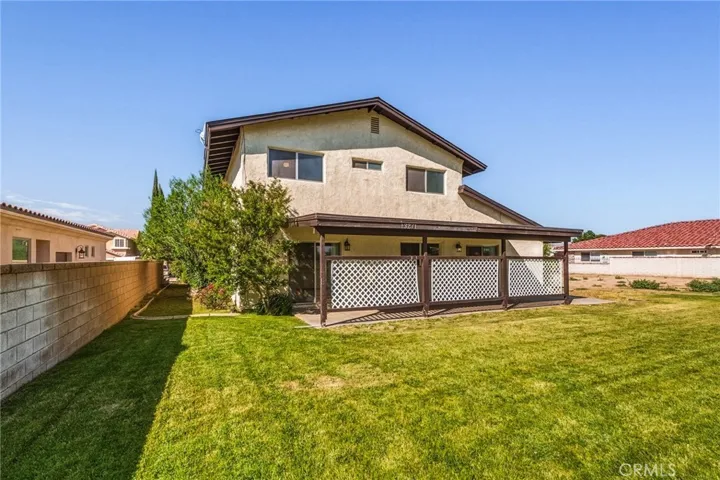 13271 Country Club, Victorville, California 92395