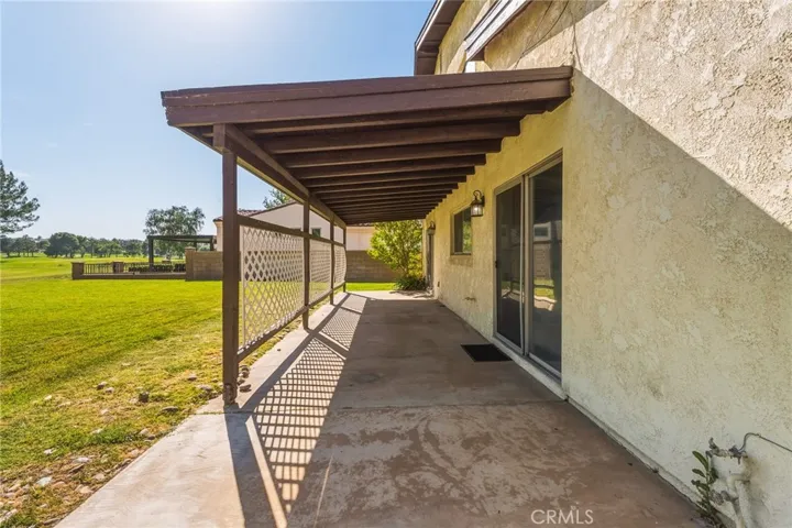 13271 Country Club, Victorville, California 92395