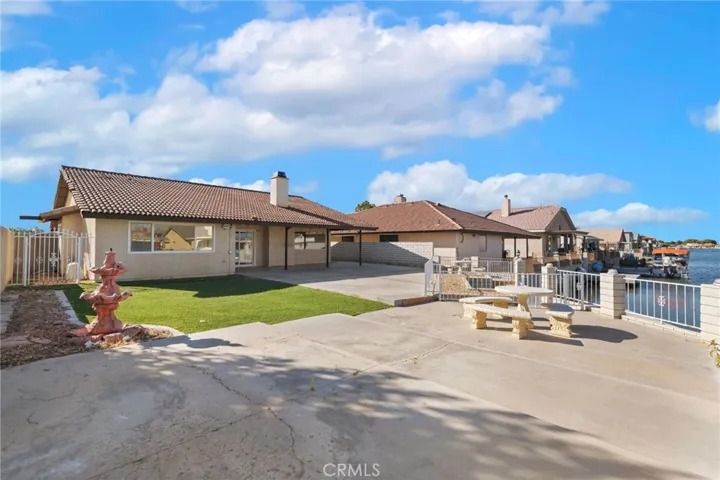 26325 Catamaran Lane, Helendale, California 92342