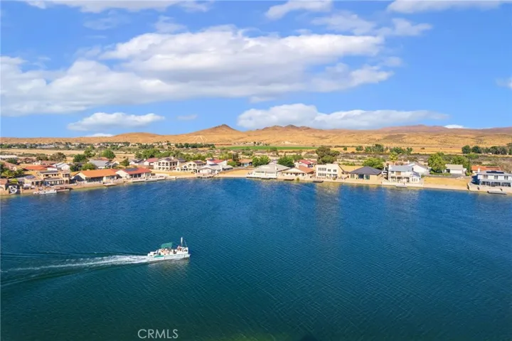 26325 Catamaran Lane, Helendale, California 92342