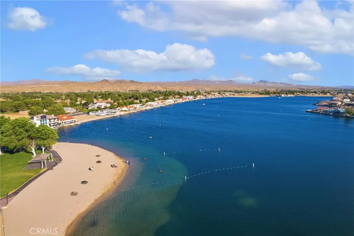 26325 Catamaran Lane, Helendale, California 92342