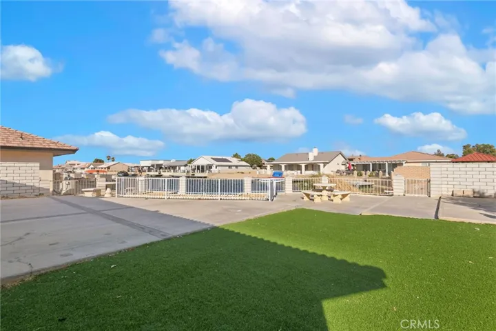 26325 Catamaran Lane, Helendale, California 92342
