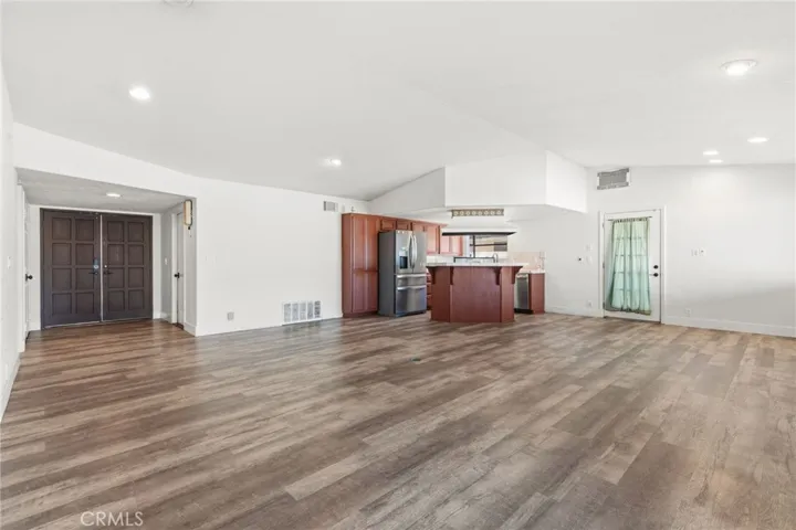 26325 Catamaran Lane, Helendale, California 92342