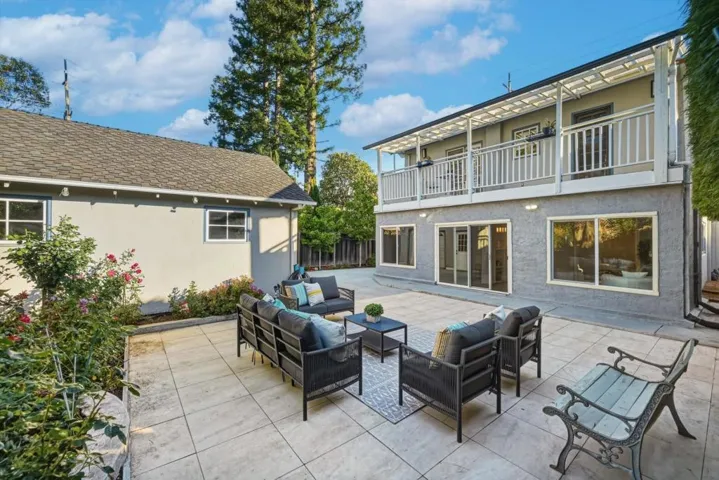 205 Caldwell Avenue, Los Gatos, California 95032