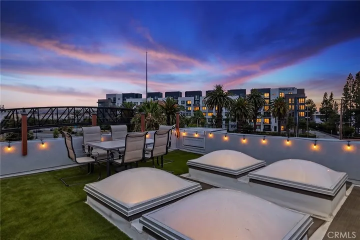 Rooftop Views: Sunset, Fireworks, City Lights...VIEWS