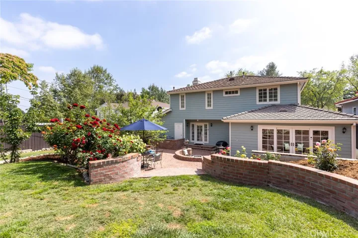 481 Paulette Place, La Canada Flintridge, California 91011