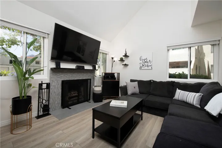 333 N Melrose Drive E, Vista, California 92083