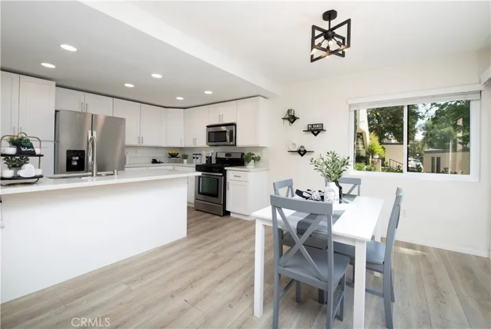 333 N Melrose Drive E, Vista, California 92083