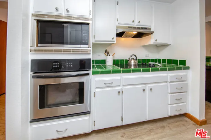 2960 Neilson Way 304, Santa Monica, California 90405