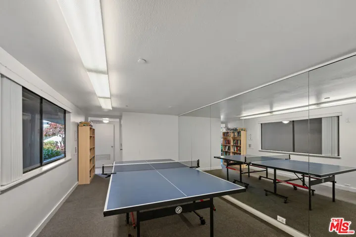2960 Neilson Way 304, Santa Monica, California 90405