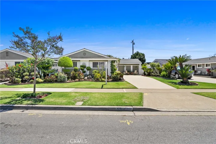 5332 Belle, Cypress, California 90630