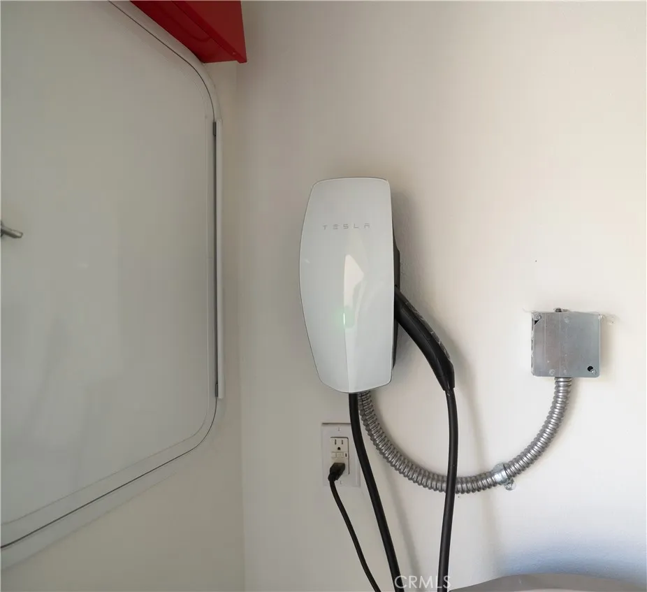 EV Charger for Tesla