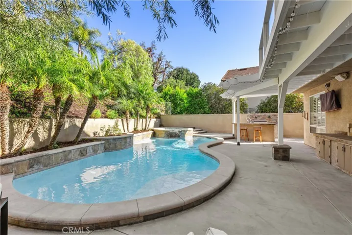 21842 Las Nubes, Rancho Santa Margarita, California 92679